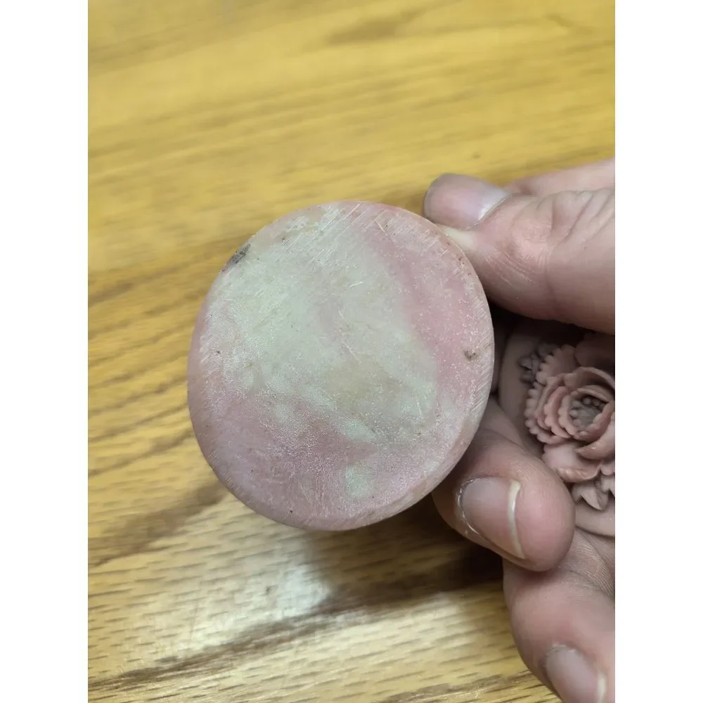 N/A small pink